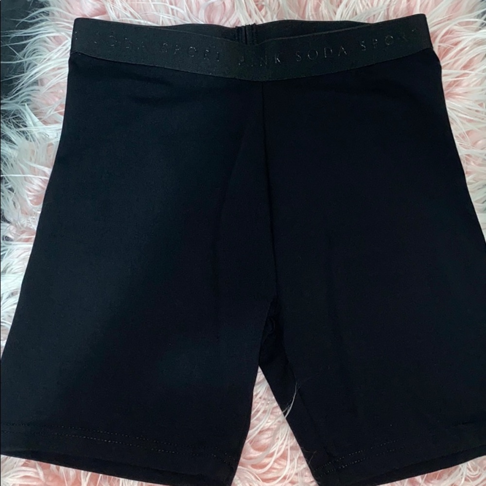 🔥❌ NEOT, WOMEN'S PINK SODA SPORT biker shorts🦋🔥 - Picture 3 of 9